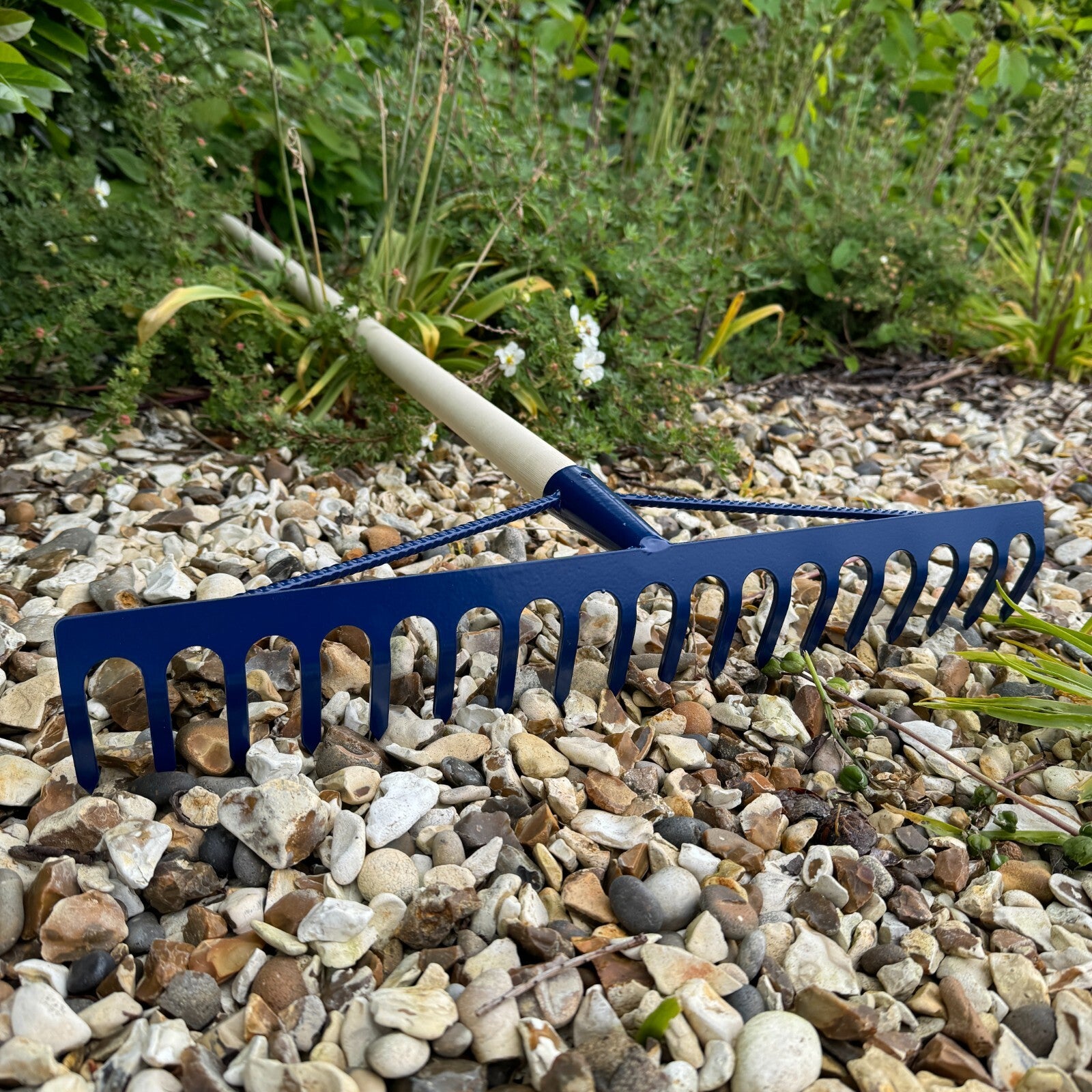 Garden Rake Steel Hardened Heavy-Duty for Hay Leaves Lawn Pebbles Removal Tool