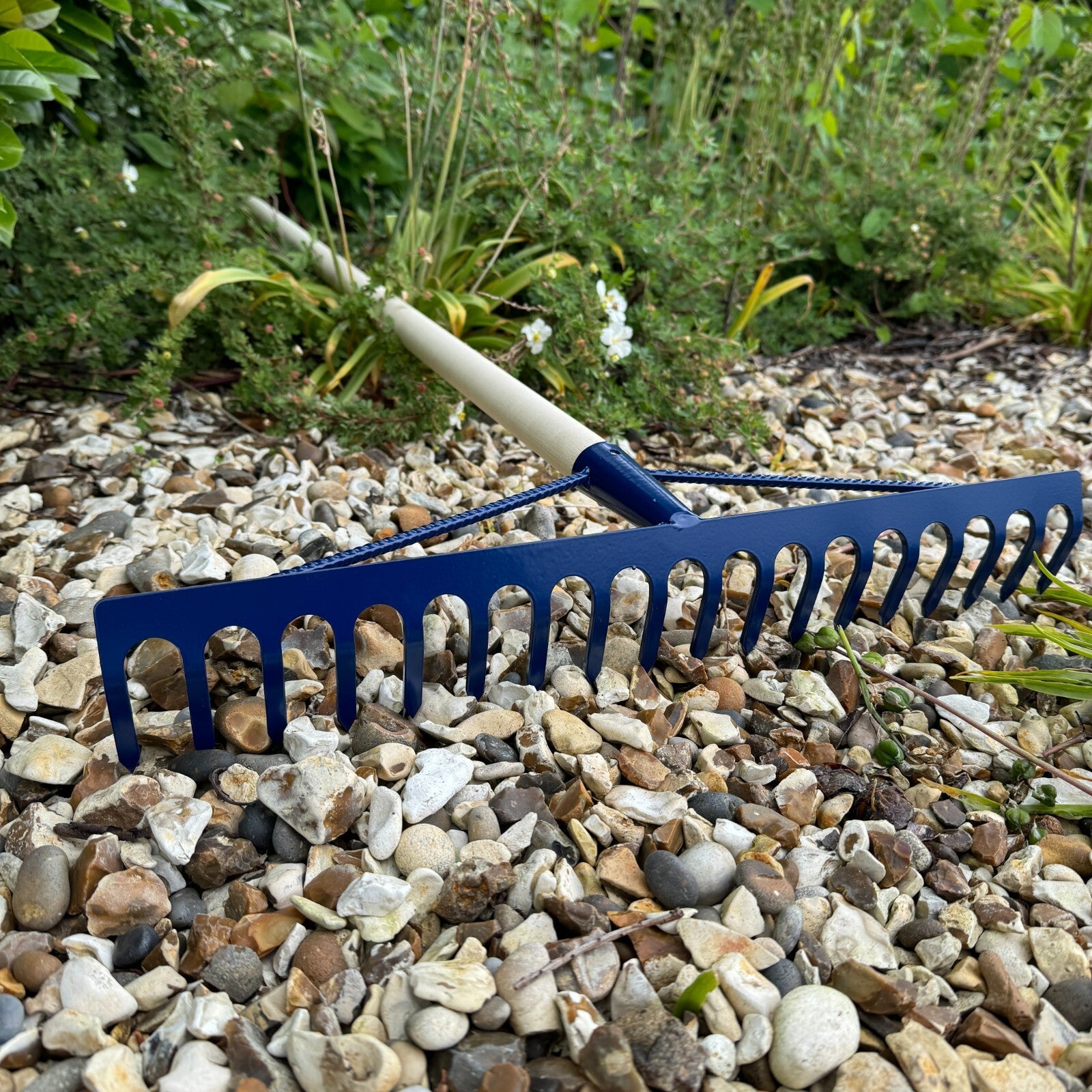 Garden Rake Steel Hardened Heavy-Duty for Hay Leaves Lawn Pebbles Removal Tool